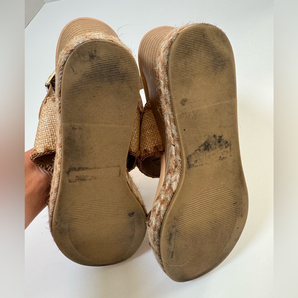 DV by Dolce Vita Enchant Women's Tan Wedge Sandals size 7.5 - Picture 10 of 16